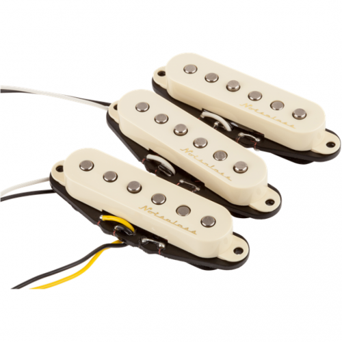 0 FENDER Vintage Noiselessâ¢ Strat Pickups (3) Aged White