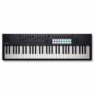 Controller MIDI Novation Launchkey 61 MK4 vista frontale