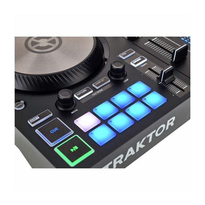 Native Instruments Traktor Kontrol S2 MK3