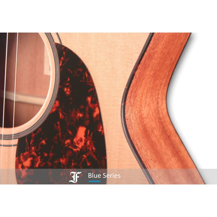 Chitarra Acustica Orchestra Model in Cedro Rosso e Mogano Furch Blue OM-CM Chitarra Acustica