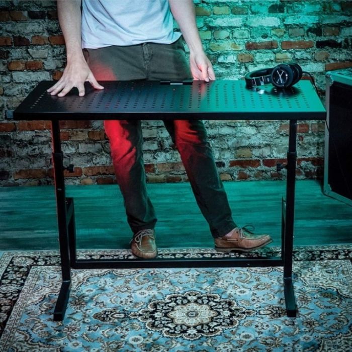 Postazione DJ pieghevole, Supporto ad altezza regolabile, Tavolo per Computer portatile
Quik Lok DJ233