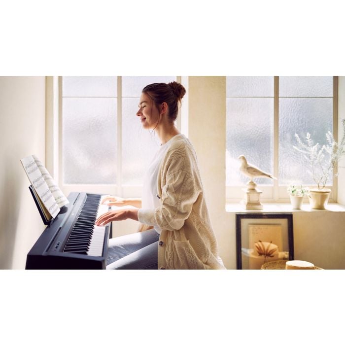 Pianoforte Digitale Compatto e Versatile | P45 YAMAHA P45 Black
