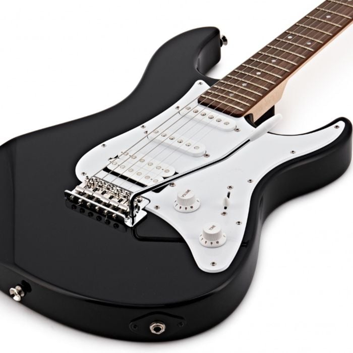 Bundle Chitarra Elettrica Nera con Mini Combo YAMAHA Pacifica 012 II Metallic Black + NUX Mighty Lite BT MKII